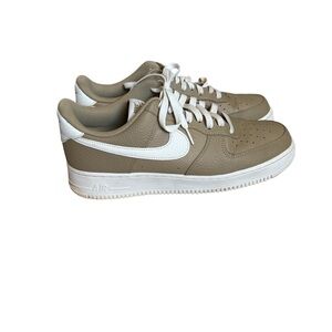 Nike Air Force 1 ‘07 AN23 Khaki Tan Sneakers, Men’s Size 10.5 DV0804-200
